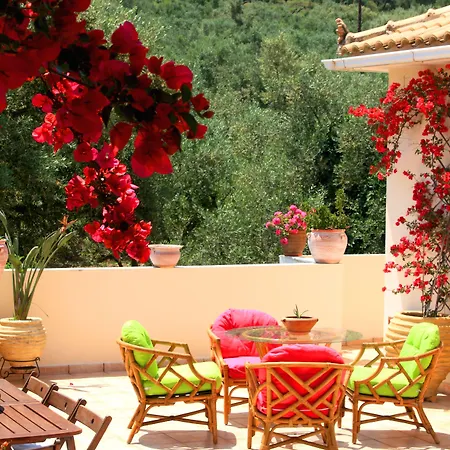 Phoenix Apartment Keri